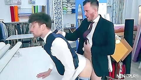 Sexy younger fucks like a real mira