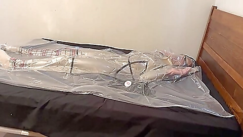 Smoking hot slut loves to cum-h jaxton