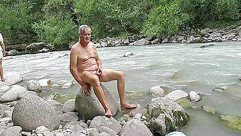 Sexy blonde's wet pussy is ready for a ride